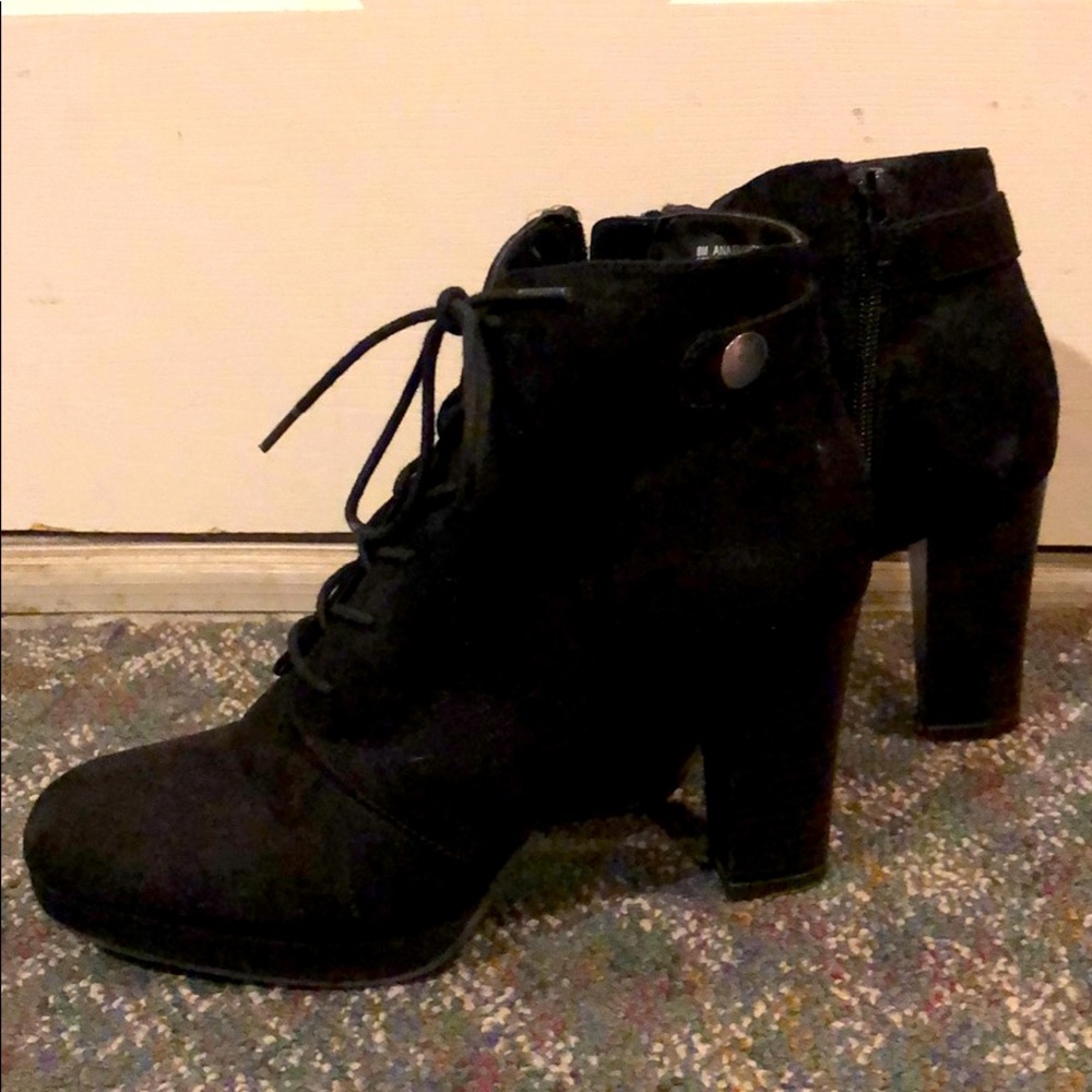 Black Tie Booties